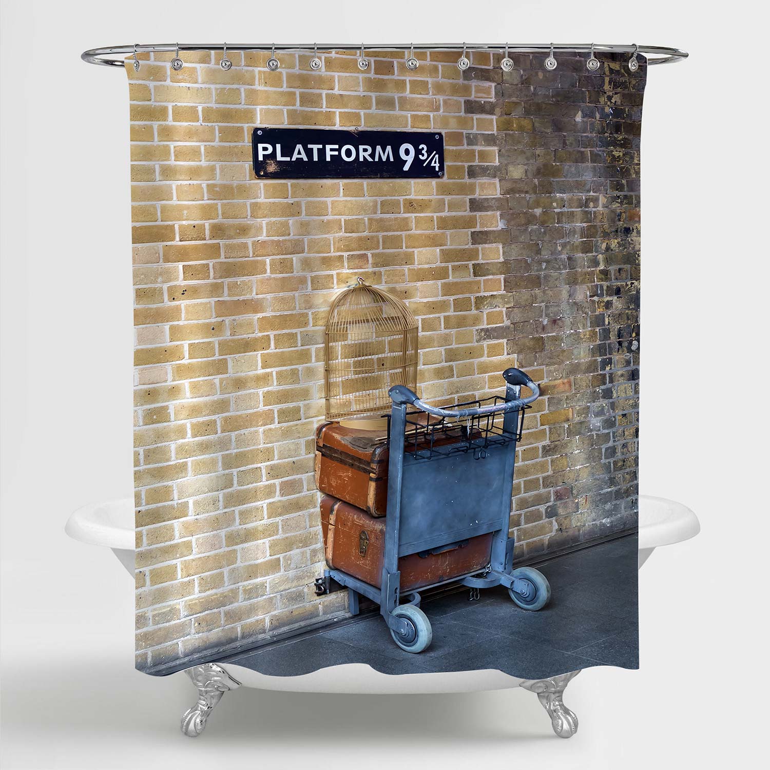 Harry Potter London King's Cross Station Platform 9 3/4 Shower